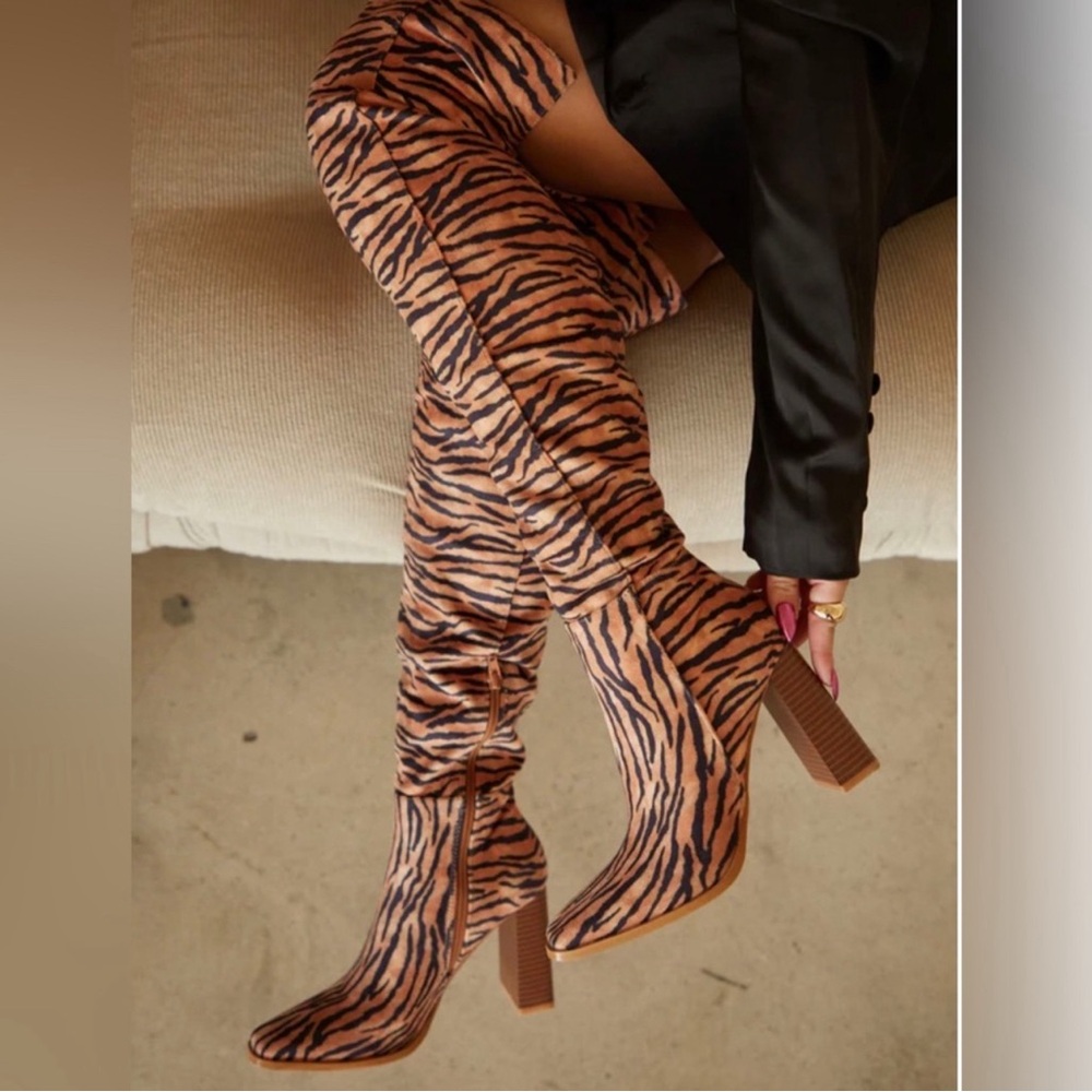 Over knee boots